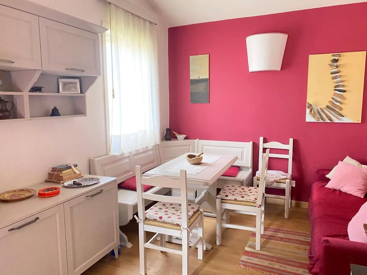 Residenza Palmira Bardolino Apartment Calmasino