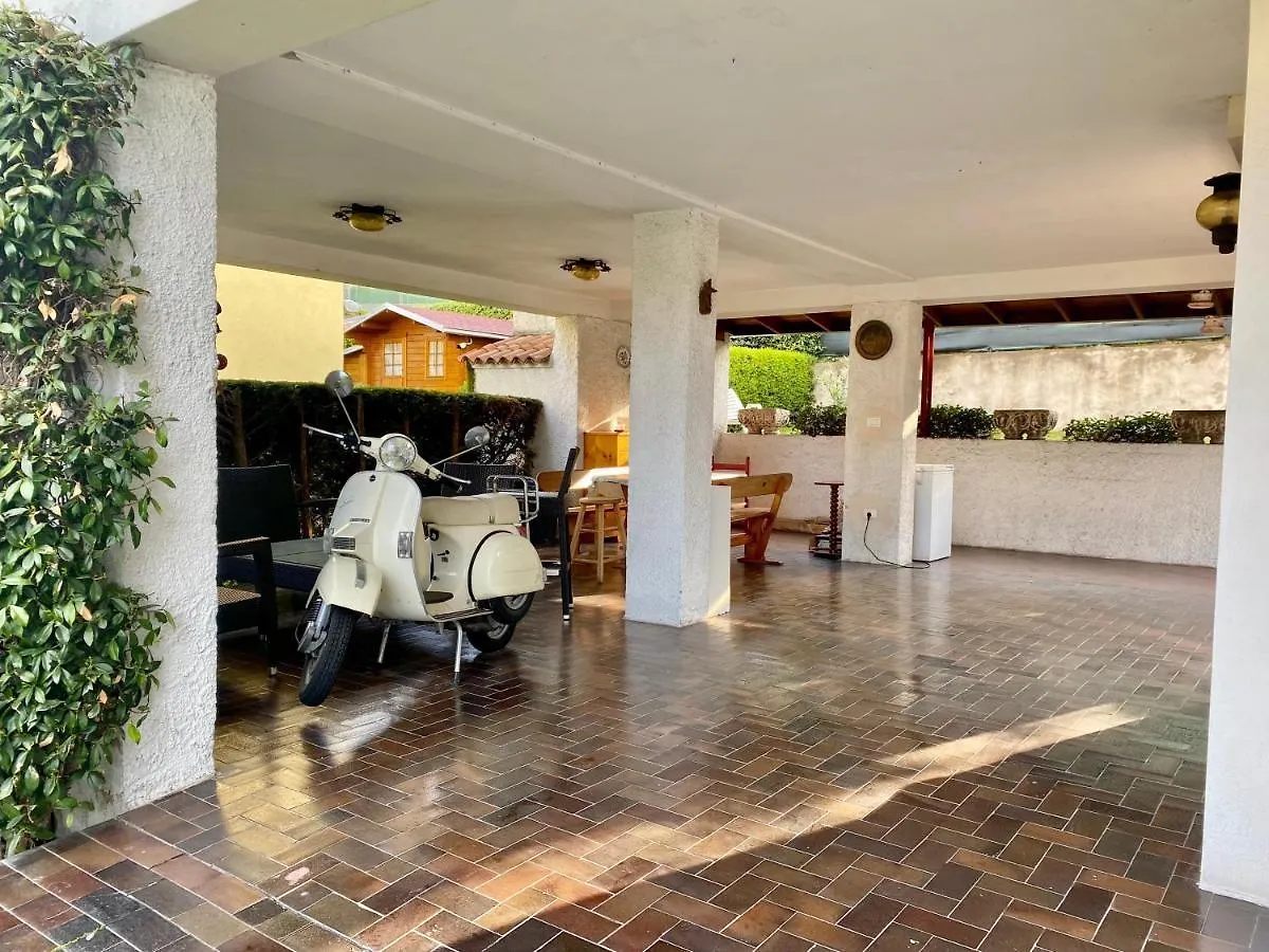 Residenza Palmira Bardolino Apartment Calmasino 0*,  Italy