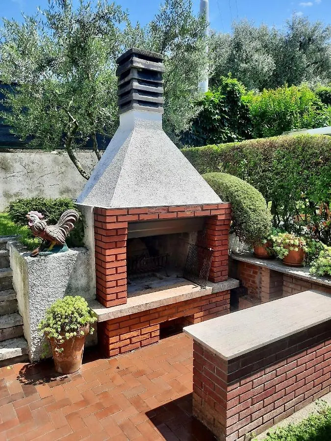 Residenza Palmira Bardolino Apartment Calmasino