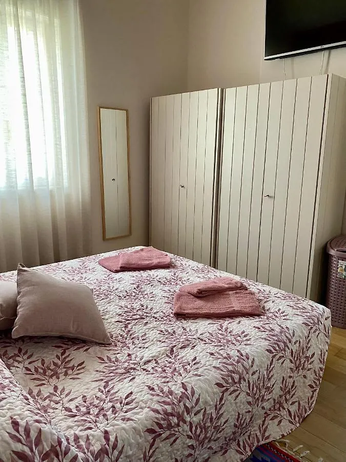 Residenza Palmira Bardolino Apartment Calmasino Italy